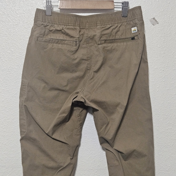 Vuori jogger style pants size small - Picture 7 of 12